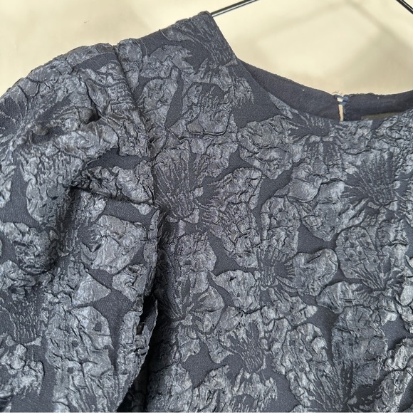 Endless Rose Floral Jacquard Puff Sleeve Top | Size Small - Picture 4 of 10